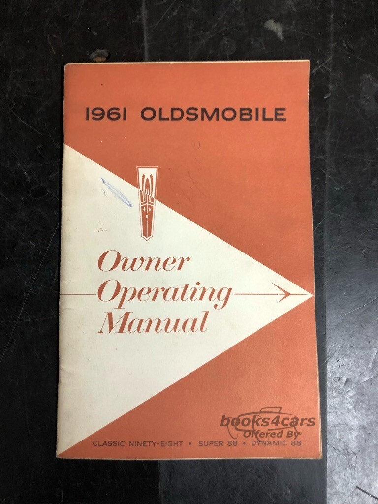 view cover of 1961 Owners Manual by Oldsmobile for Super Dynamic 88 & Classic 98 36 pages