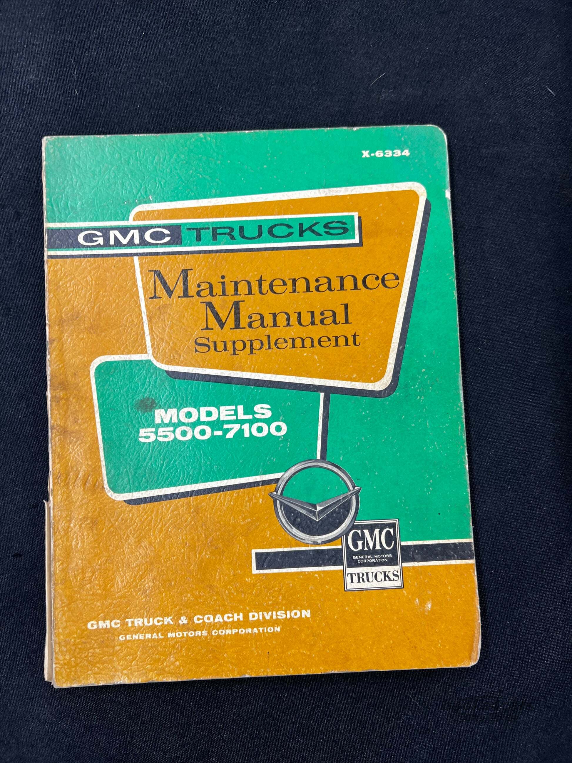 view cover of 1963 GMC truck 5500-7100 Shop manual Supplement