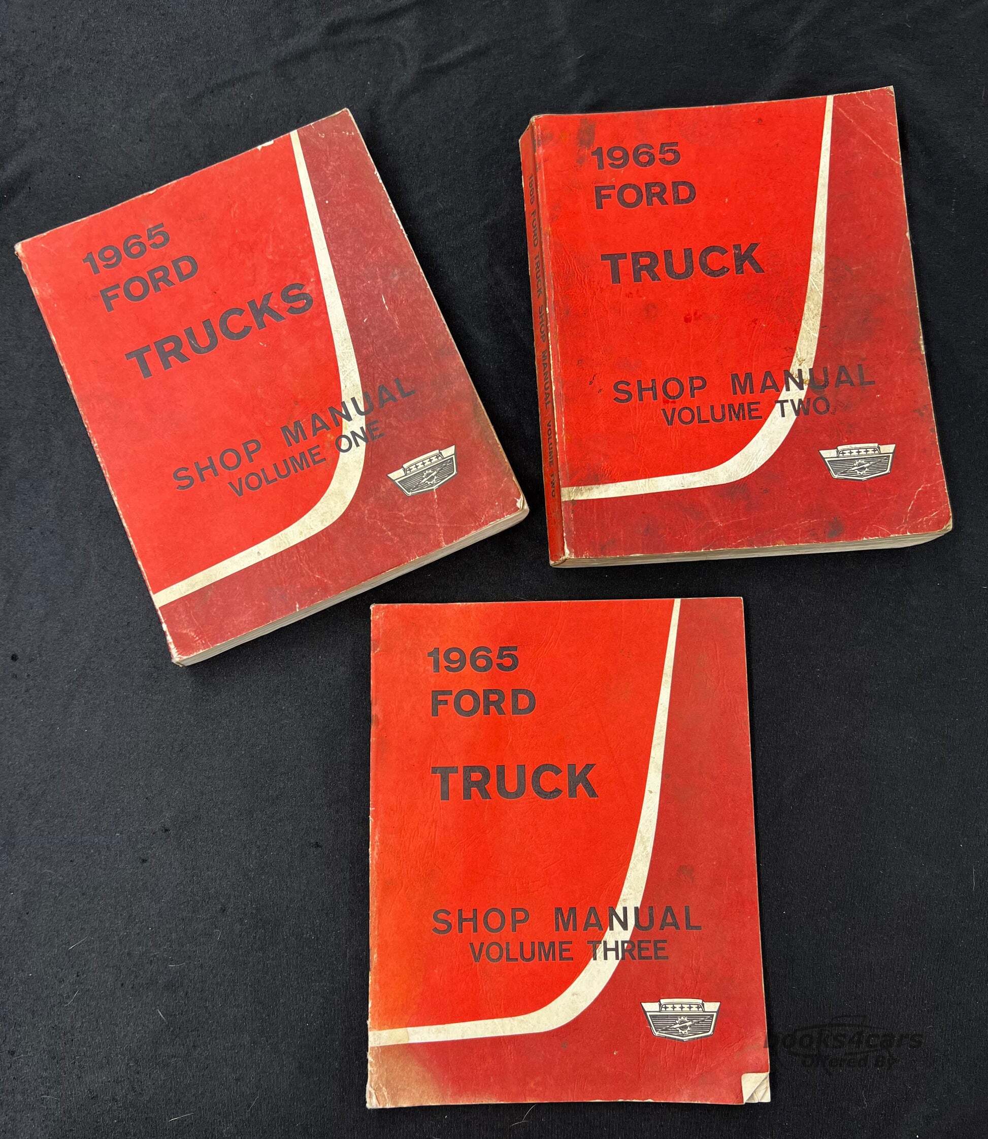 view cover of 1965 Truck shop manual Vol.1 by Ford covering Brakes Suspension Manual Transmissions Automatic Transmissions Clutch & Axle including F100 F150 F250 F350 F-100