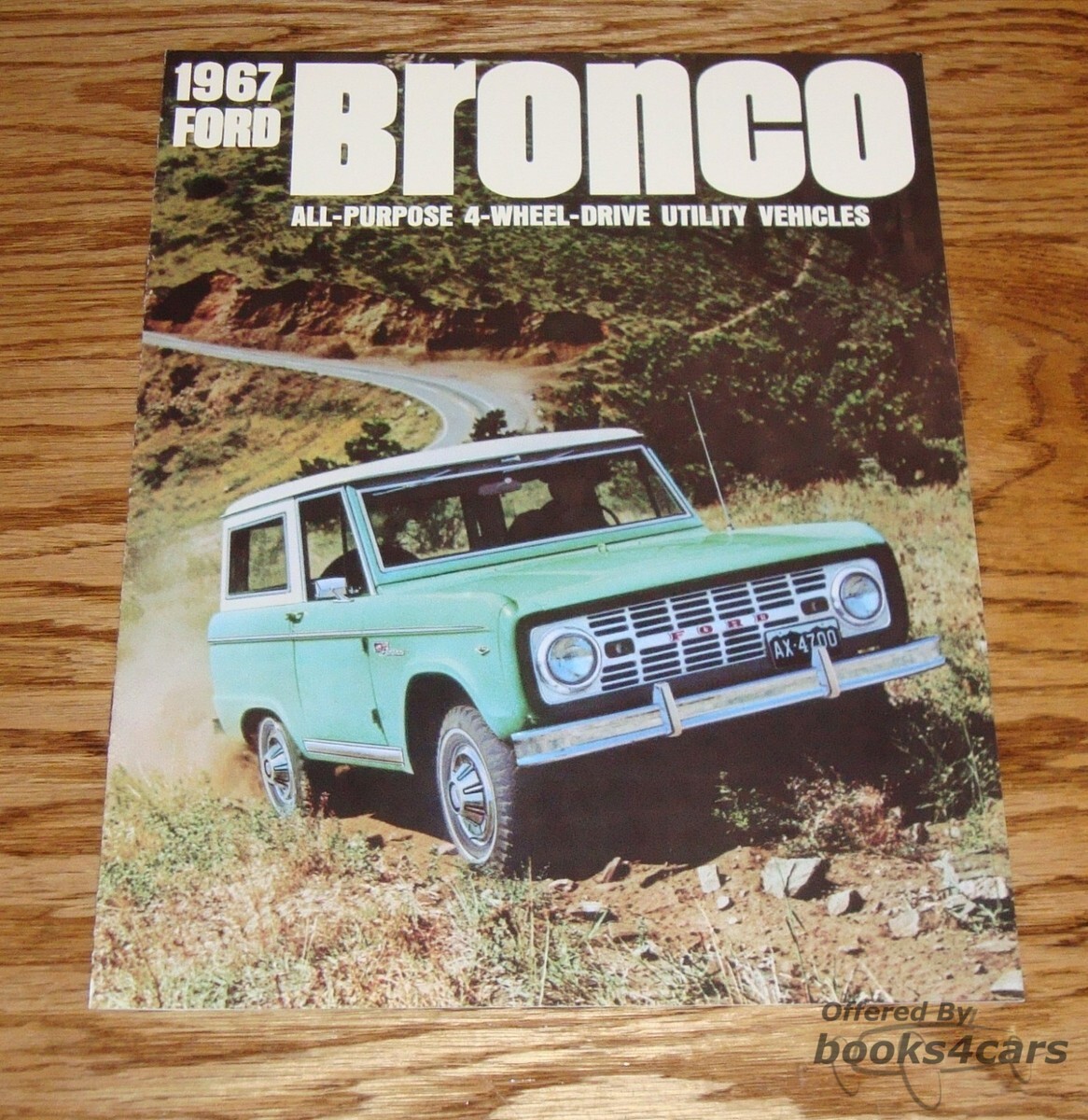 view cover of 1967 Bronco Sales Brochure by Ford
