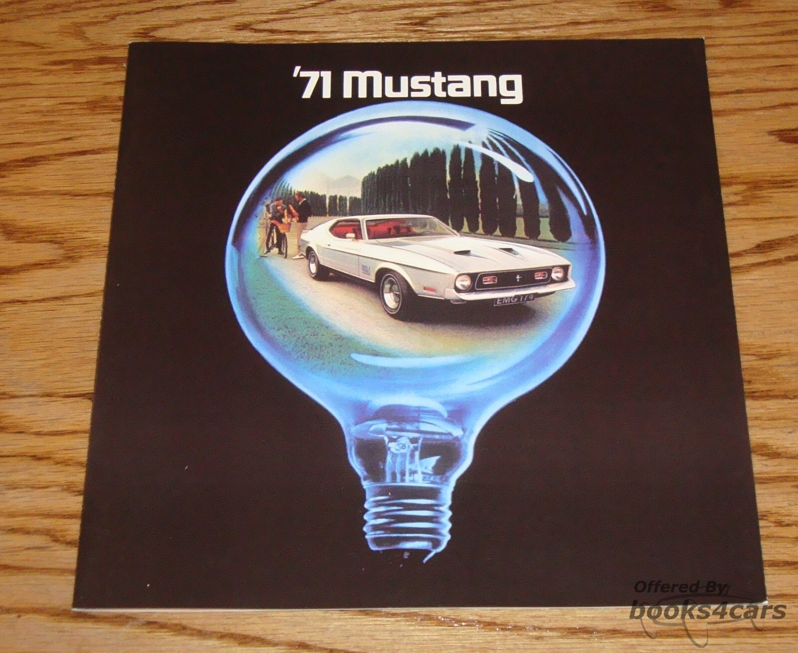 view cover of 1971 Mustang Sales Brochure by Ford
