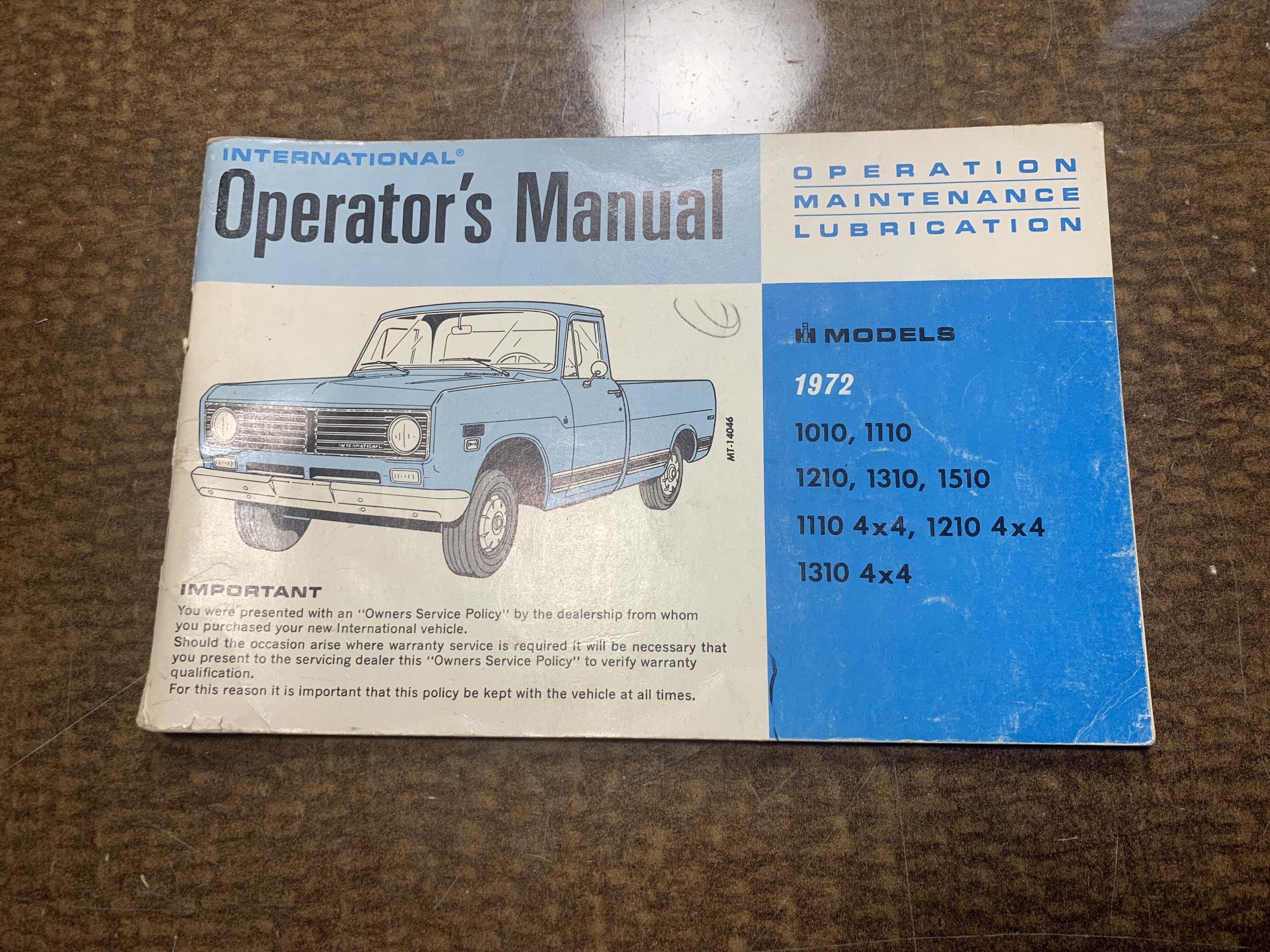 view cover of 1972 1010 to 1310 International Pickup Operators manual
