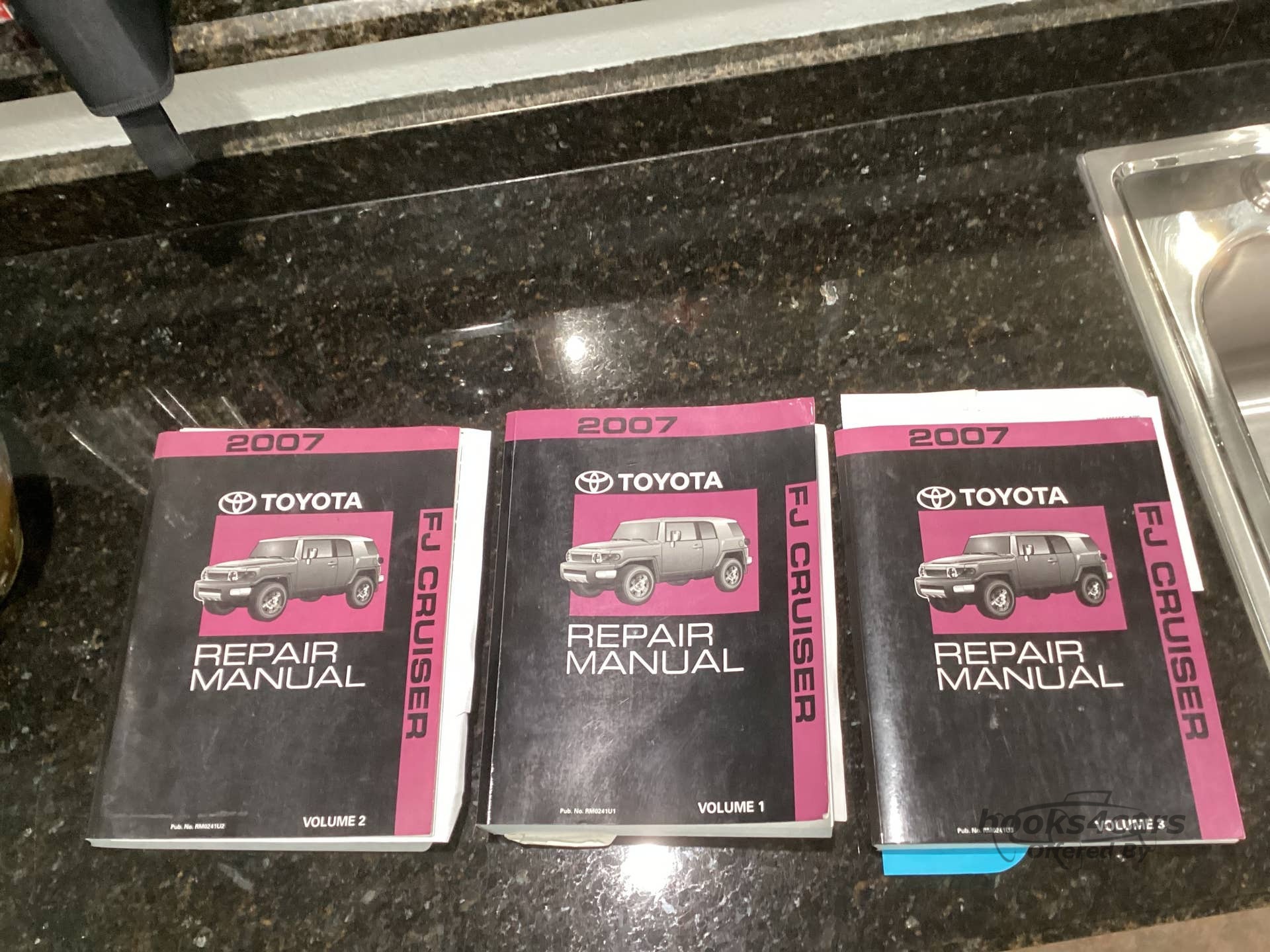 view cover of 
