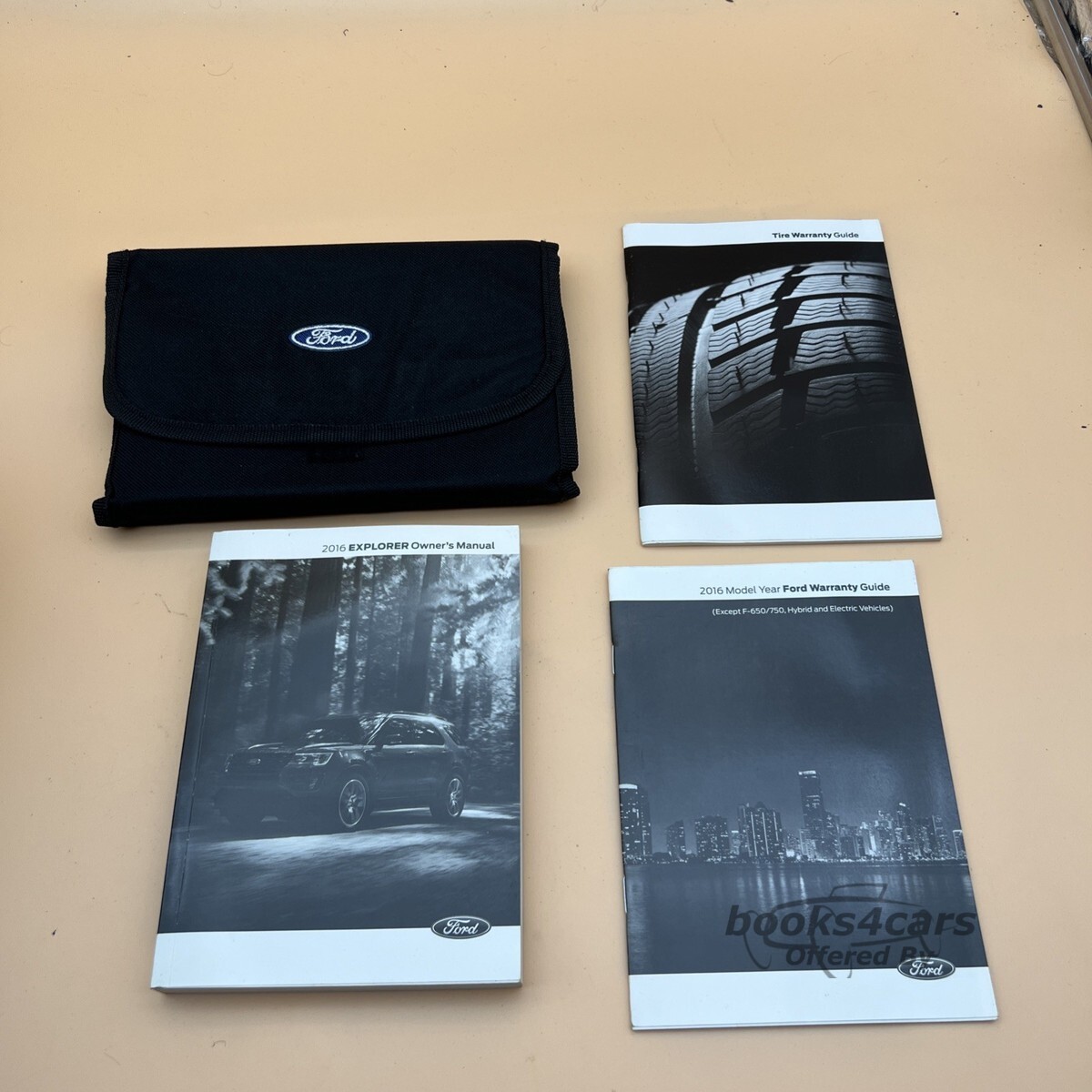 view cover of 2016 Explorer owners manual by Ford