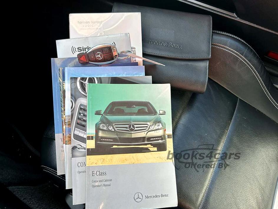 view cover of 2017 E-Class Convertible Owners Manual by Mercedes